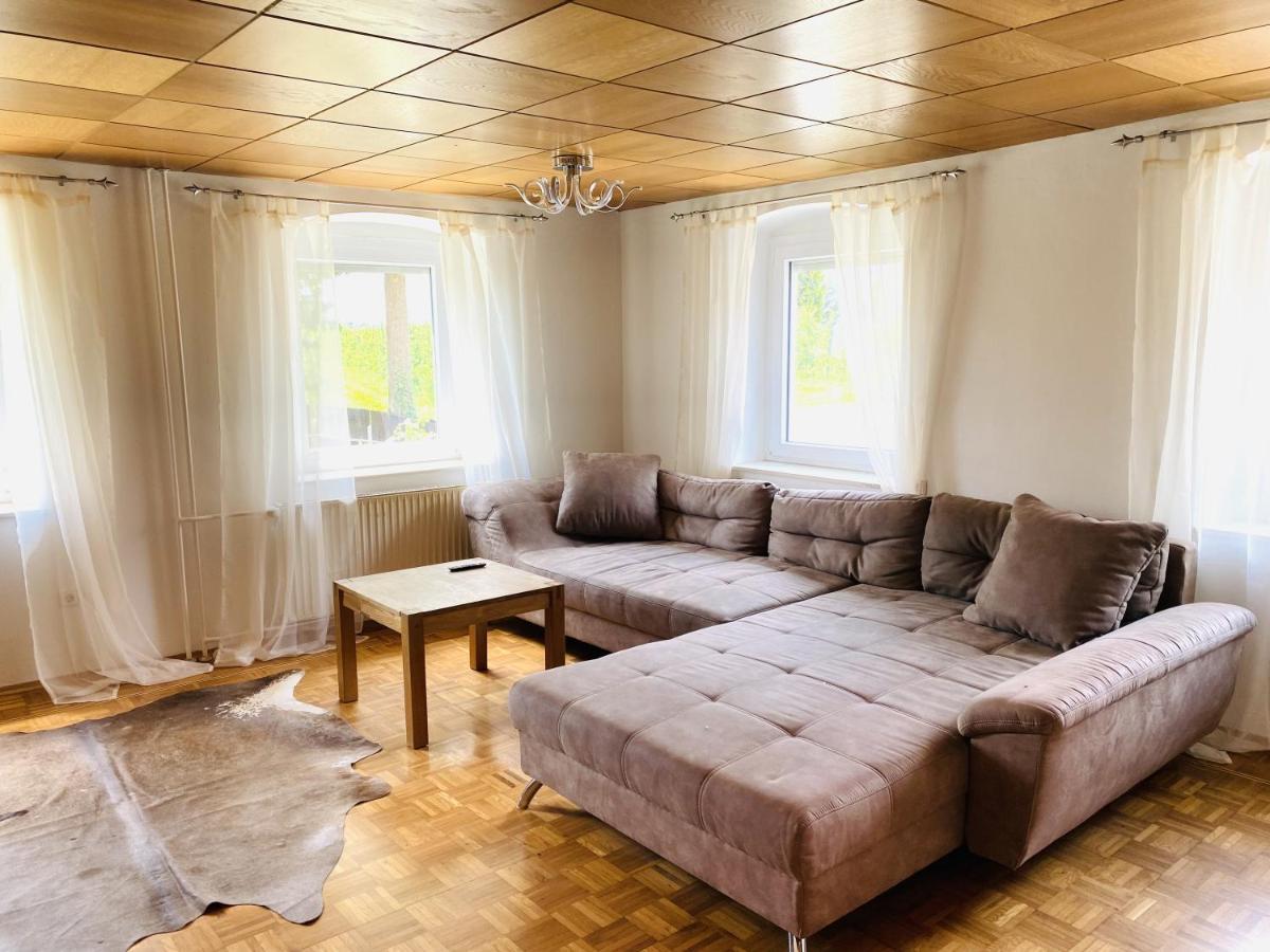 Ferienwohnung Ellenweiler Bis 15 P FDH Exteriör bild