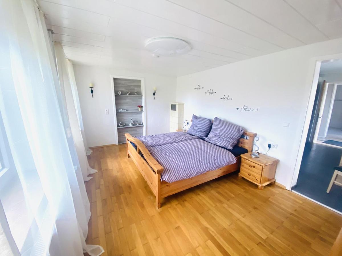 Ferienwohnung Ellenweiler Bis 15 P FDH Exteriör bild